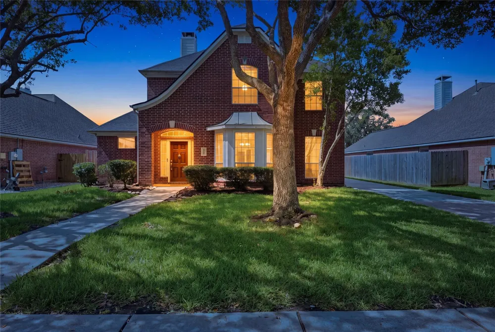 6165 Darlington Ct Court League City, TX 77573