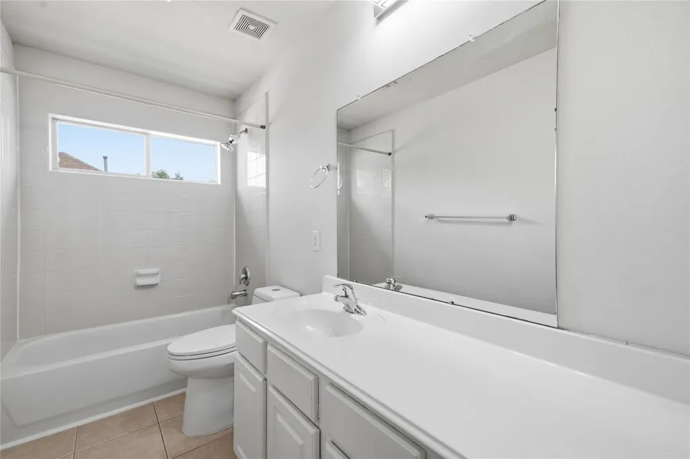 6165 Darlington Ct Court League City, TX 77573