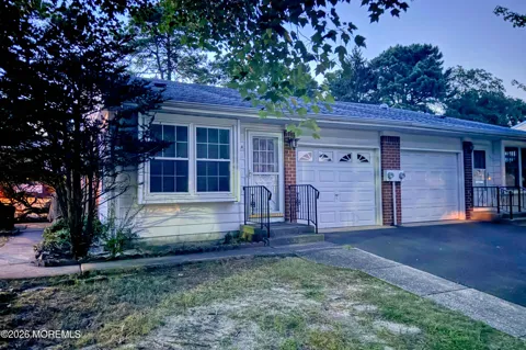 16 Monticello Drive #A
