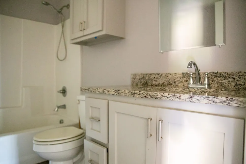 1815 Saint Louis Avenue Tulsa, OK 74106
