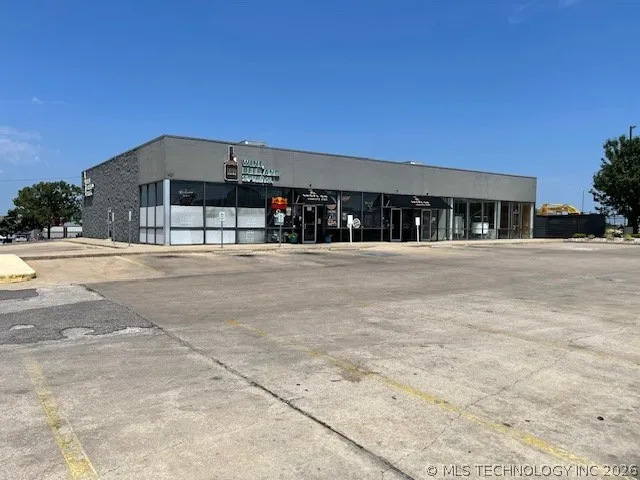 1427 Country Club Road Ada, OK 74820