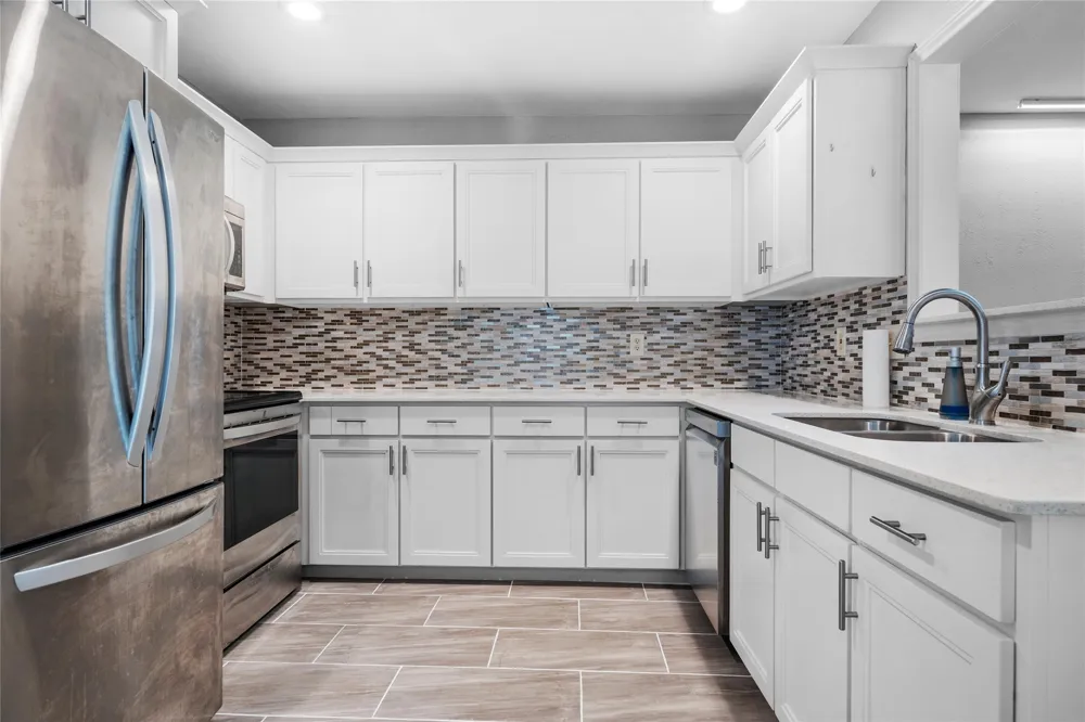 1206 Richland Oaks Drive Richardson, TX 75081