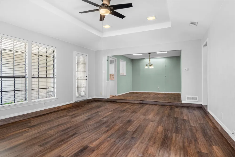1206 Richland Oaks Drive Richardson, TX 75081