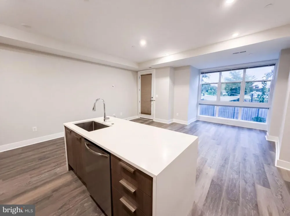 1108 S HIGHLAND STREET #2 Arlington, VA 22204
