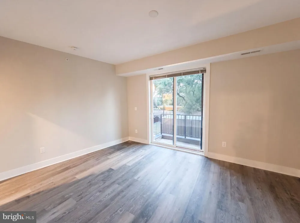 1108 S HIGHLAND STREET #2 Arlington, VA 22204