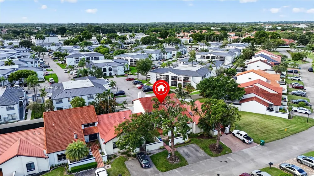6637 NW 181st Ln Hialeah, FL 33015