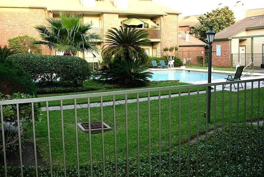 6500 Harbor Town Drive #2608 Houston, TX 77036