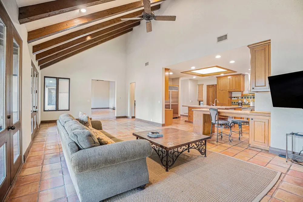 4615 Bayou Boulevard Baytown, TX 77521