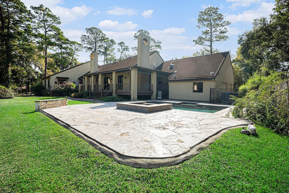 4615 Bayou Boulevard Baytown, TX 77521