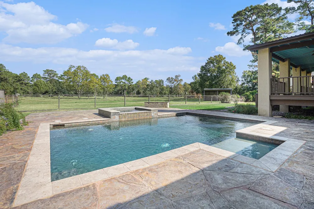 4615 Bayou Boulevard Baytown, TX 77521