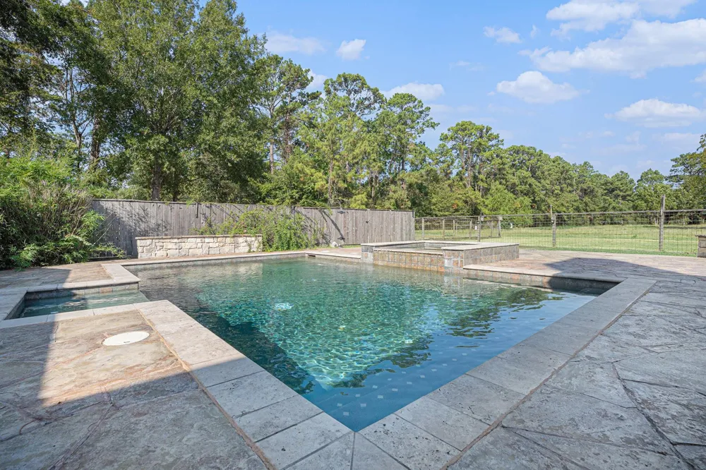 4615 Bayou Boulevard Baytown, TX 77521