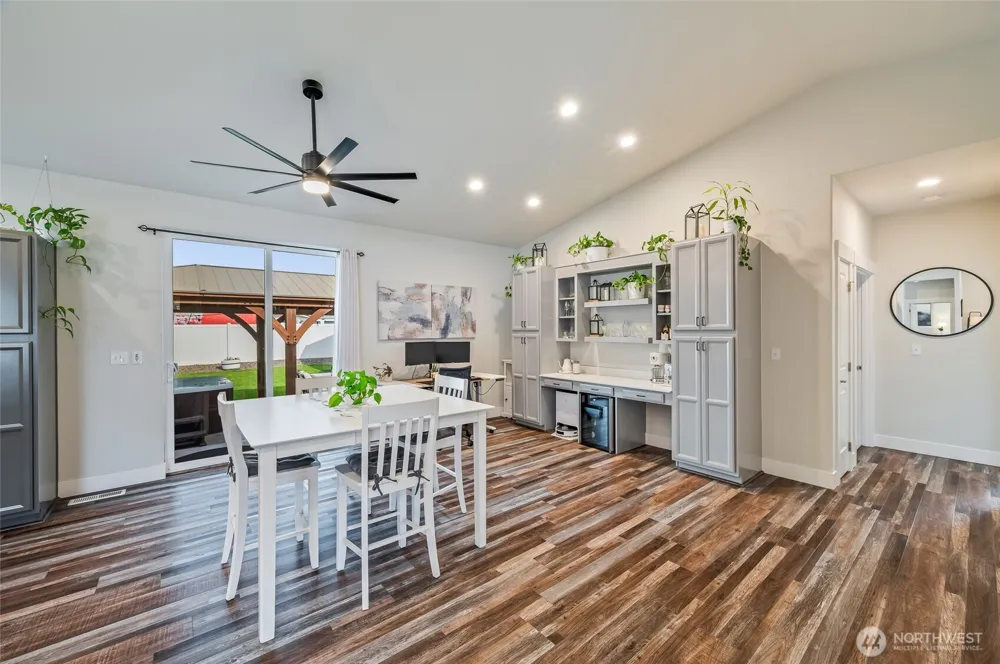 57 Margaux Loop Malaga, WA 98828