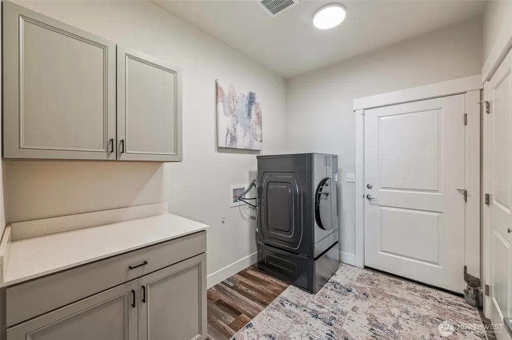 57 Margaux Loop Malaga, WA 98828