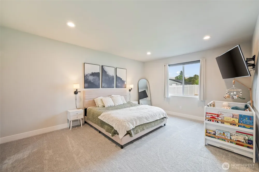 57 Margaux Loop Malaga, WA 98828