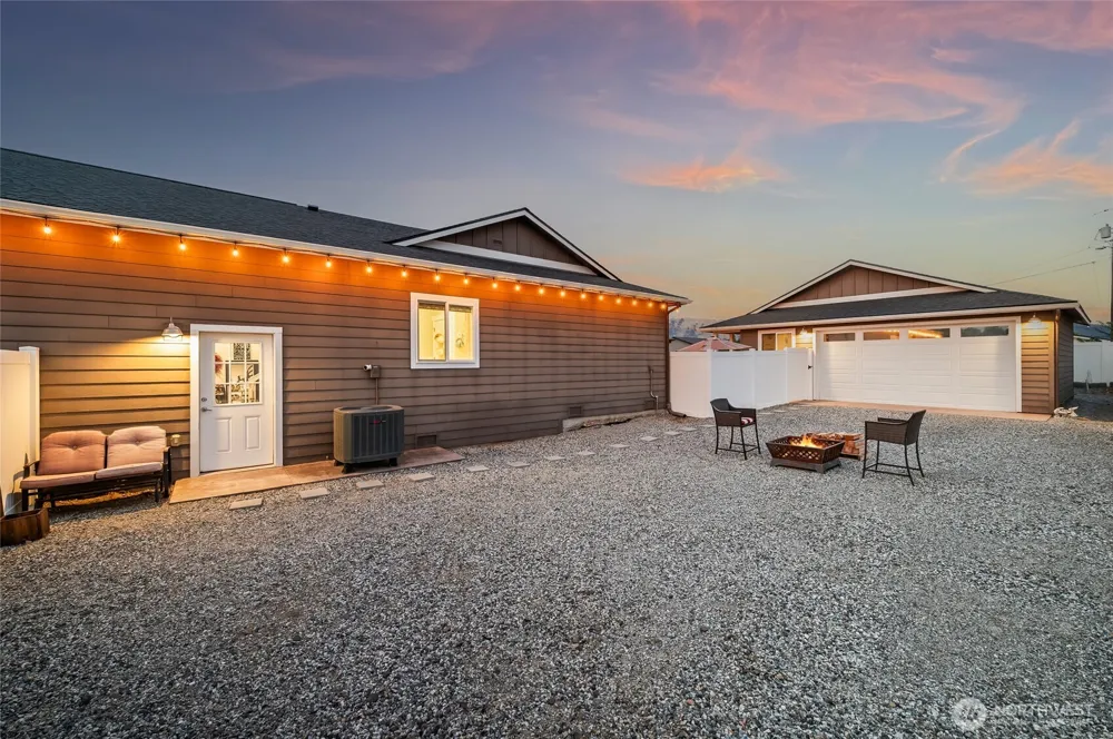 57 Margaux Loop Malaga, WA 98828