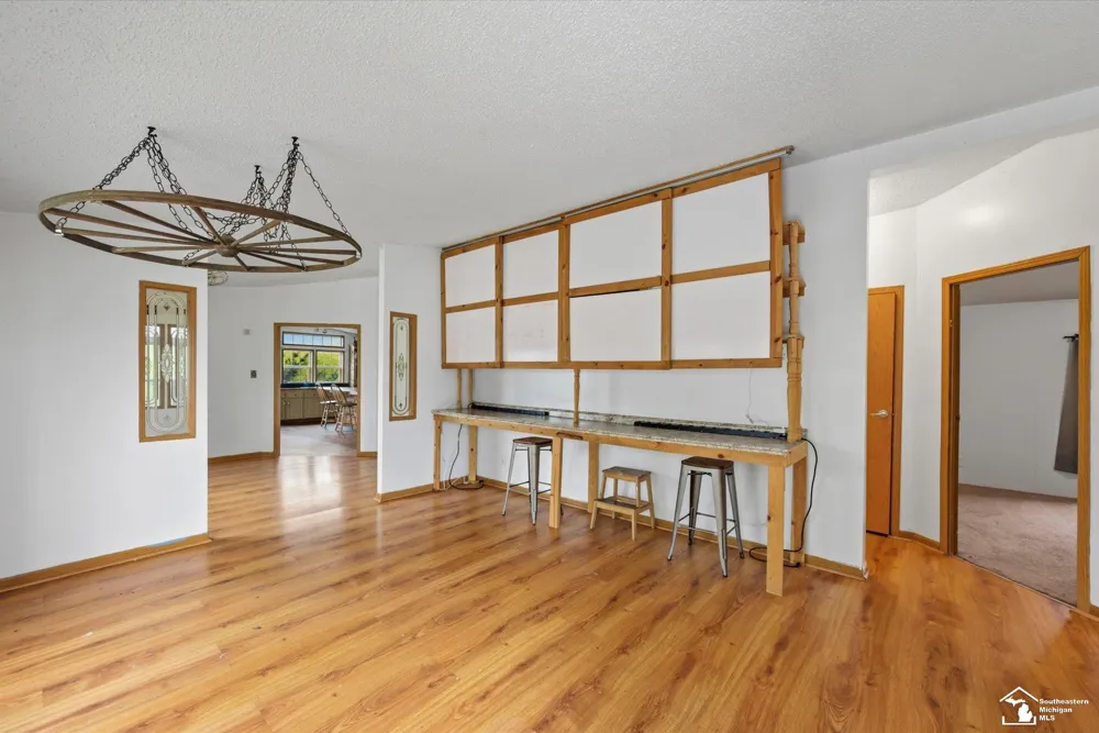 584 PINE TREE COURT Monroe Charter Township, MI 48162