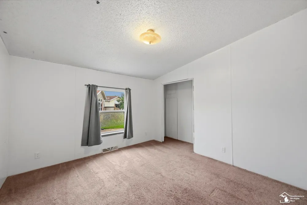 584 PINE TREE COURT Monroe Charter Township, MI 48162