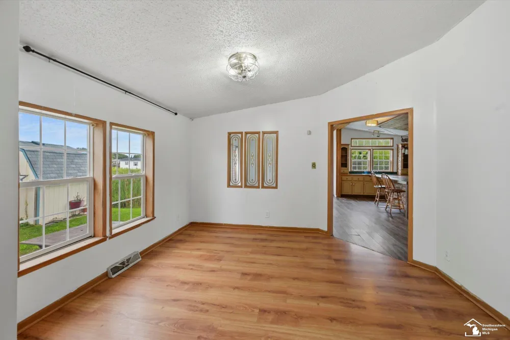 584 PINE TREE COURT Monroe Charter Township, MI 48162