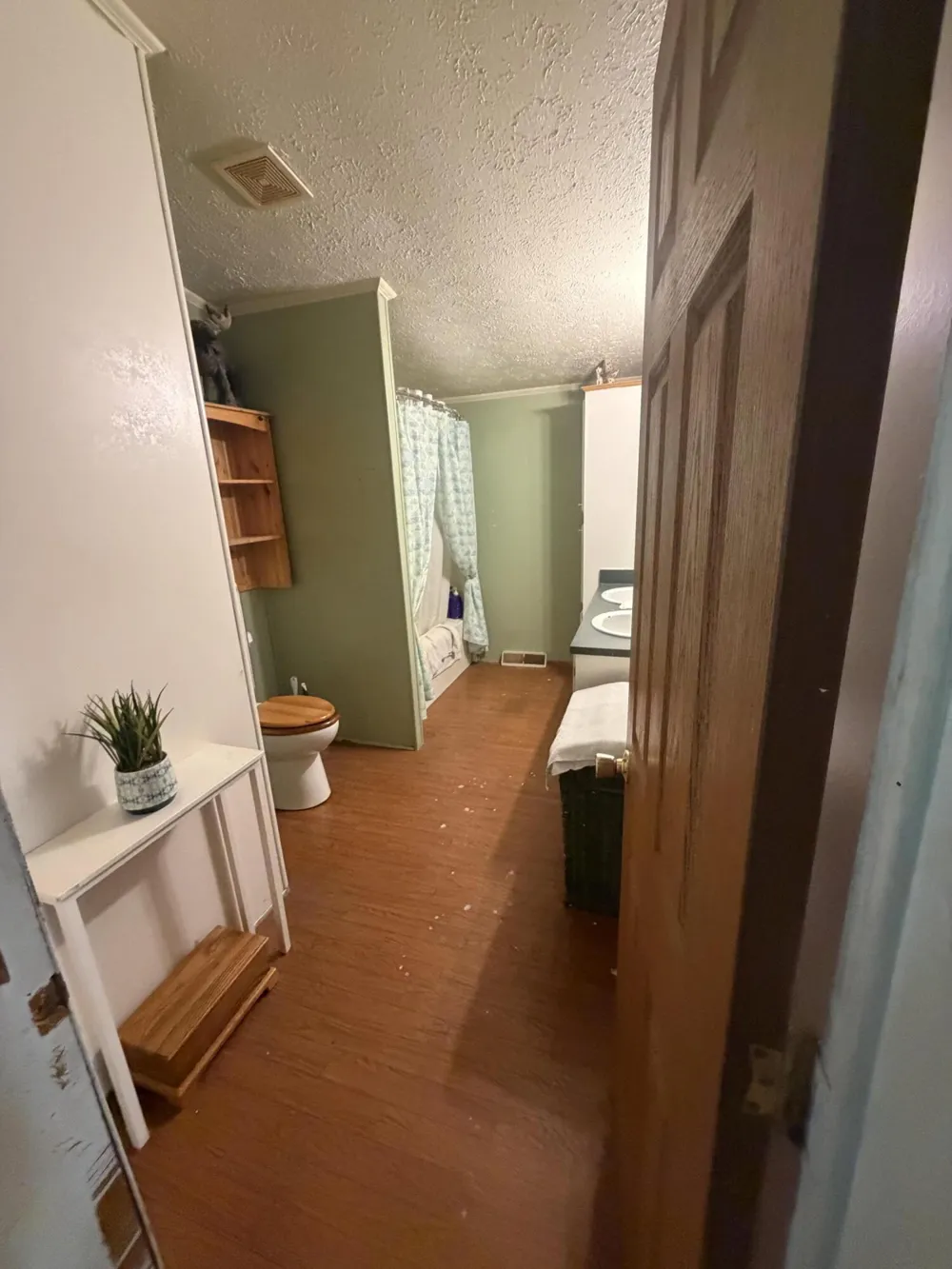 1887 E Fish Road Ferry Township, MI 49455