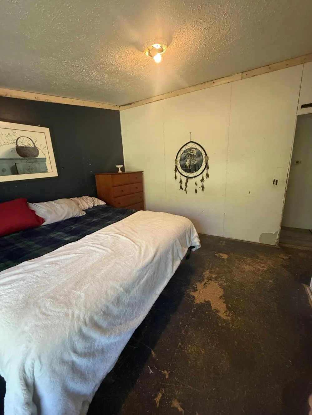 1887 E Fish Road Ferry Township, MI 49455