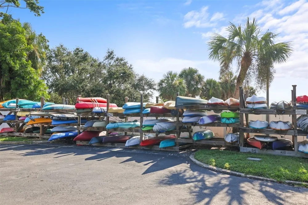 118 POMPANO DRIVE SE #B St Petersburg, FL 33705