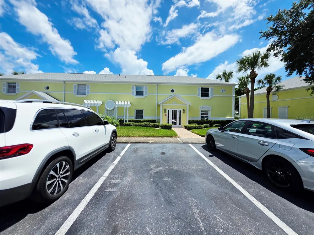 118 POMPANO DRIVE SE #B St Petersburg, FL 33705