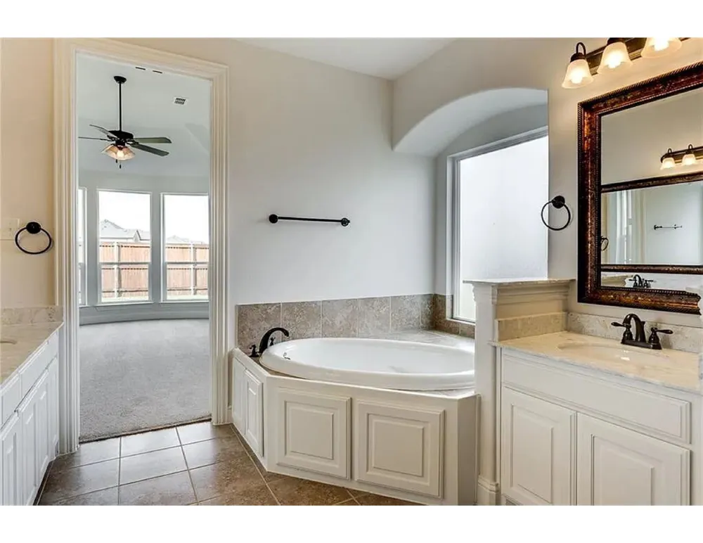 1504 Barrier Island Drive Aubrey, TX 76227