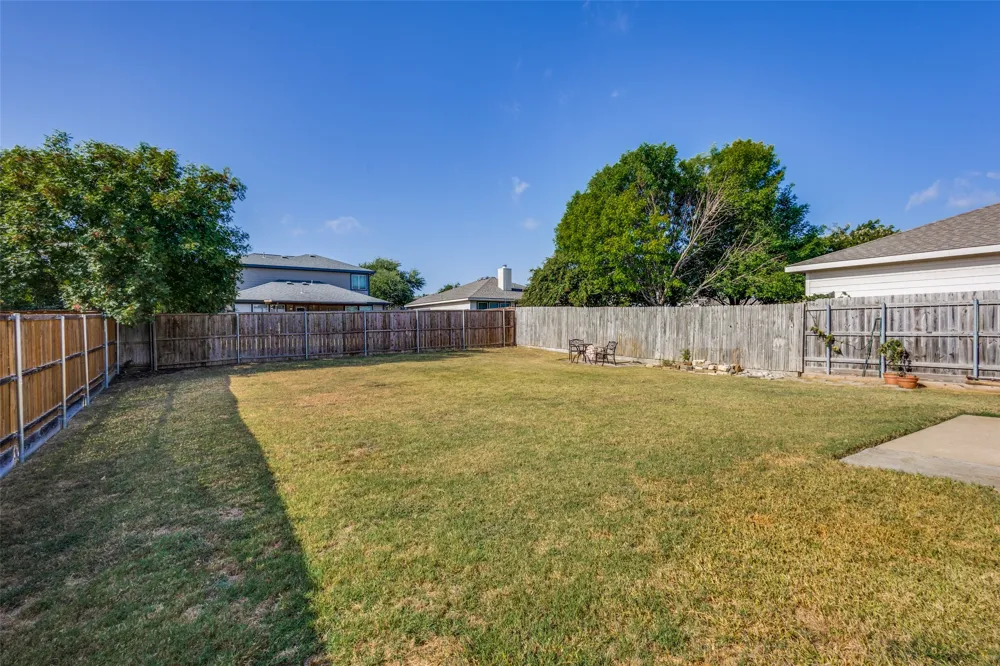 1609 White Oak Road Anna, TX 75409