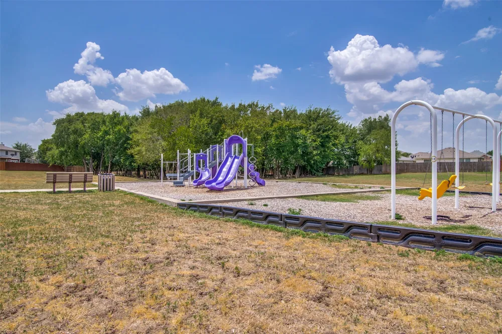 1609 White Oak Road Anna, TX 75409