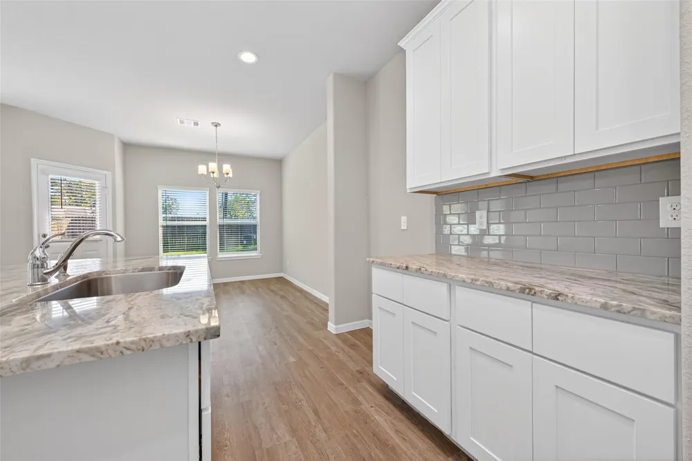 202 Emerald Thicket Lane Huffman, TX 77336