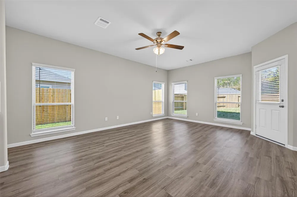 24706 Lago Bay Lane Huffman, TX 77336