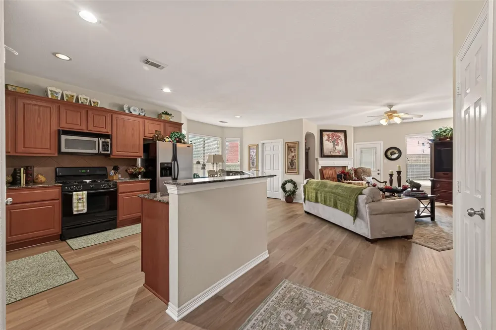 4719 Opal Brook Court Fresno, TX 77545
