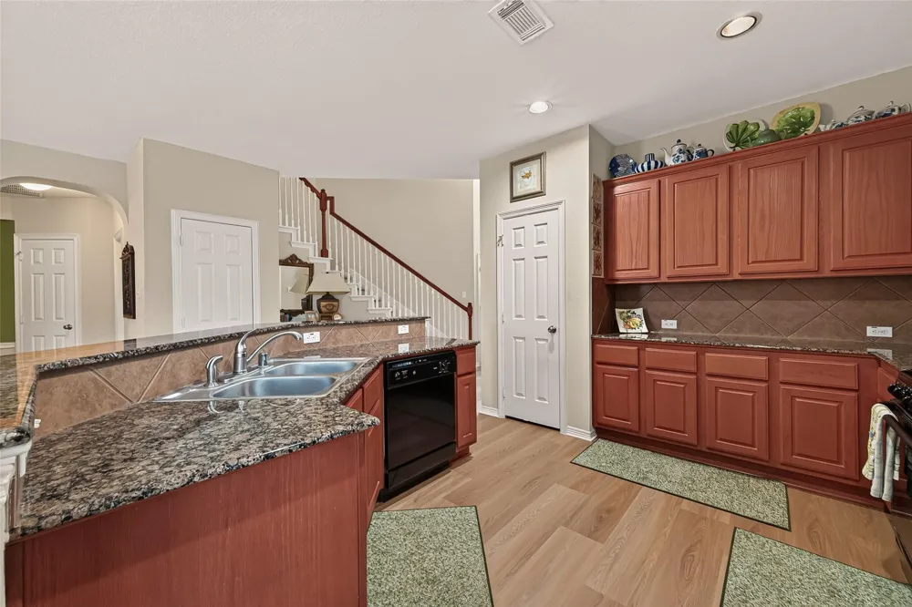 4719 Opal Brook Court Fresno, TX 77545