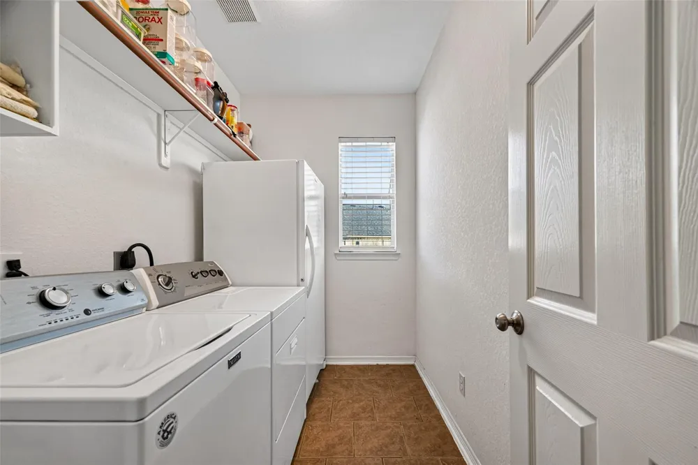 4719 Opal Brook Court Fresno, TX 77545