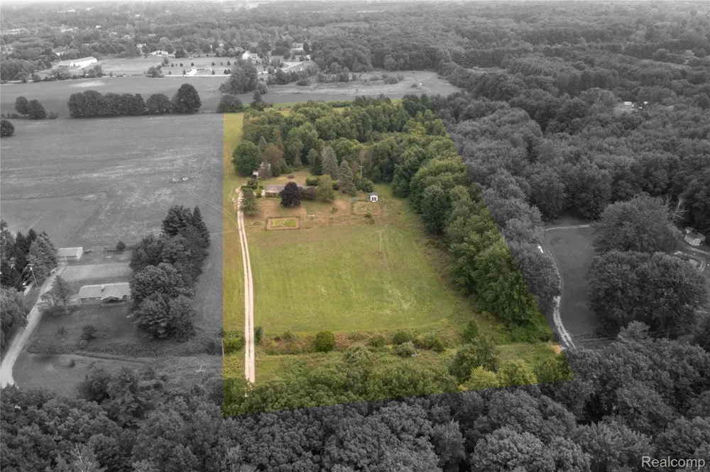 4177 Lake George Road Dryden Township, MI 48428