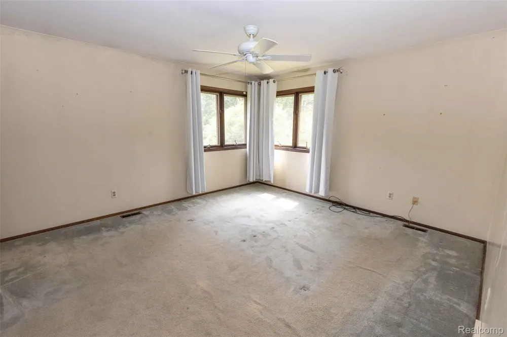 4177 Lake George Road Dryden Township, MI 48428