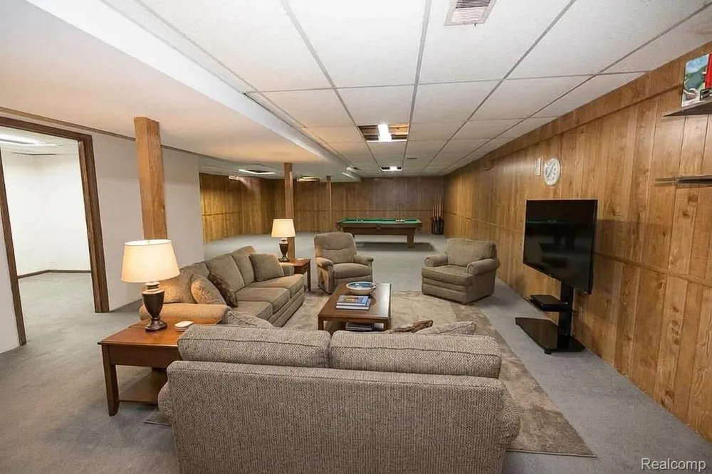 4177 Lake George Road Dryden Township, MI 48428