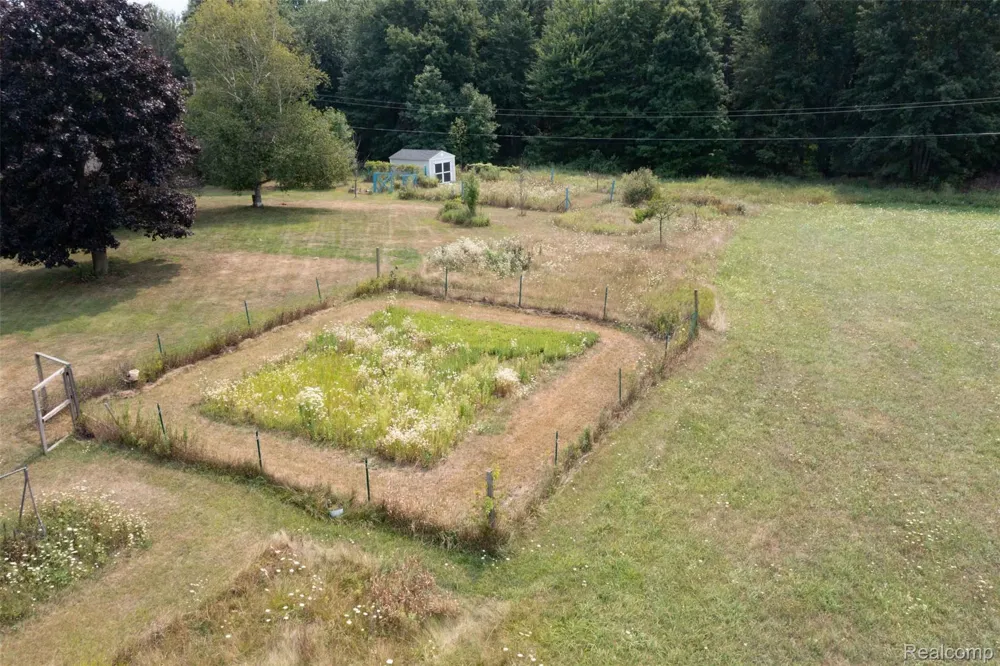 4177 Lake George Road Dryden Township, MI 48428