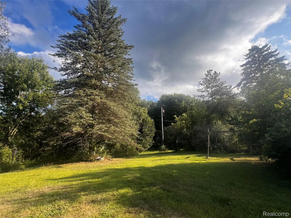 4177 Lake George Road Dryden Township, MI 48428
