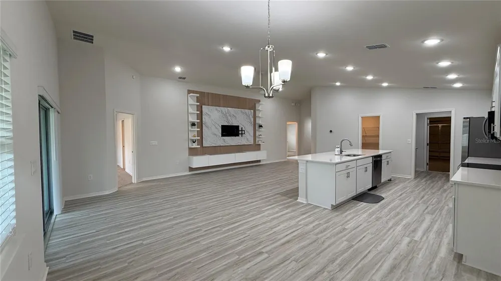 3139 LAUREL OAK LANE Winter Haven, FL 33884