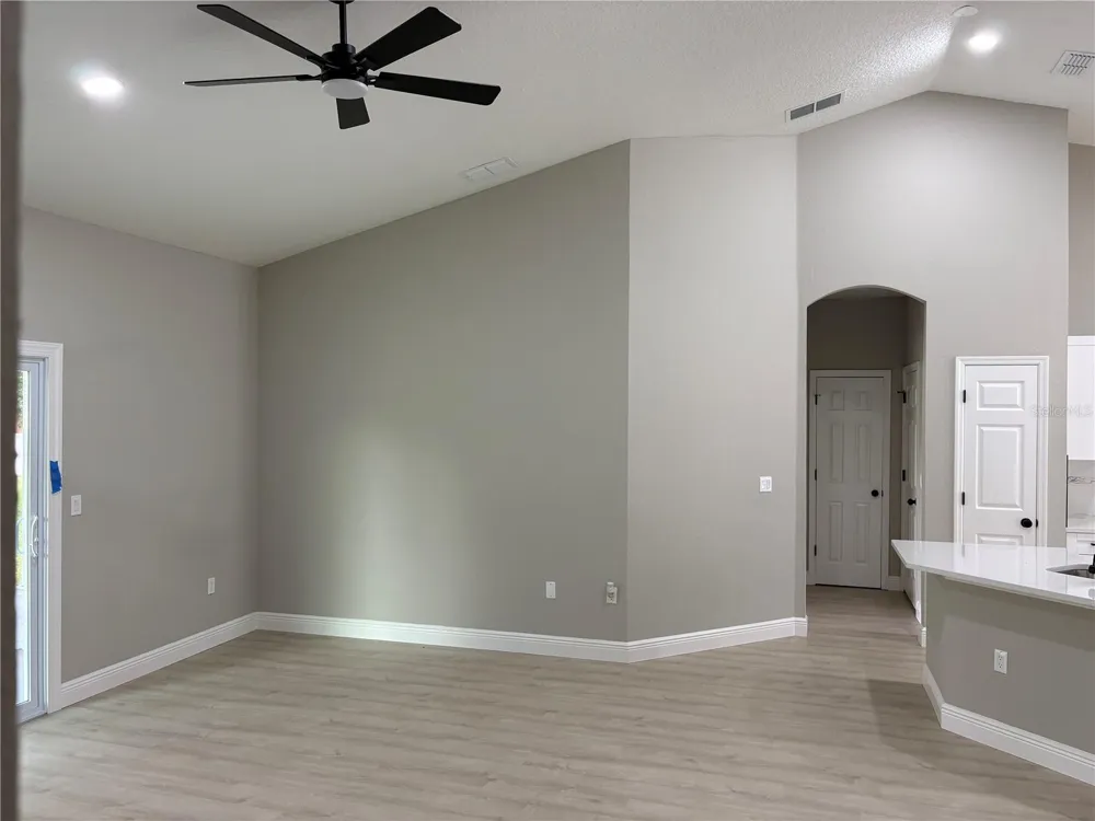 1415 CRISTO REY PLACE Plant City, FL 33566