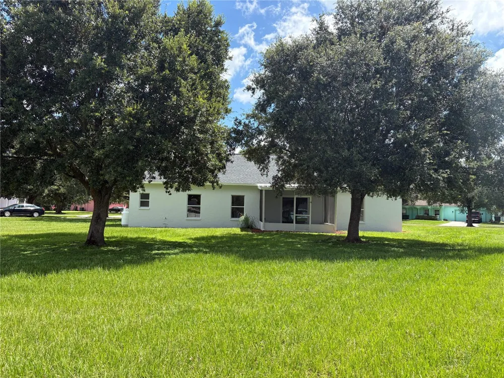 1415 CRISTO REY PLACE Plant City, FL 33566