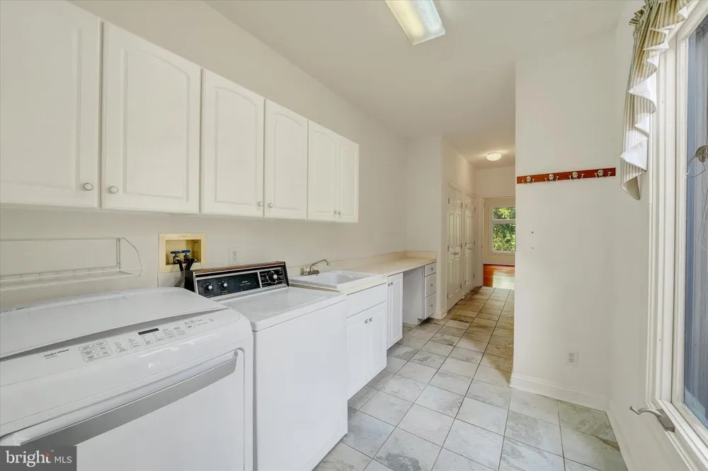 7 STABLER CIRCLE Wilmington, DE 19807