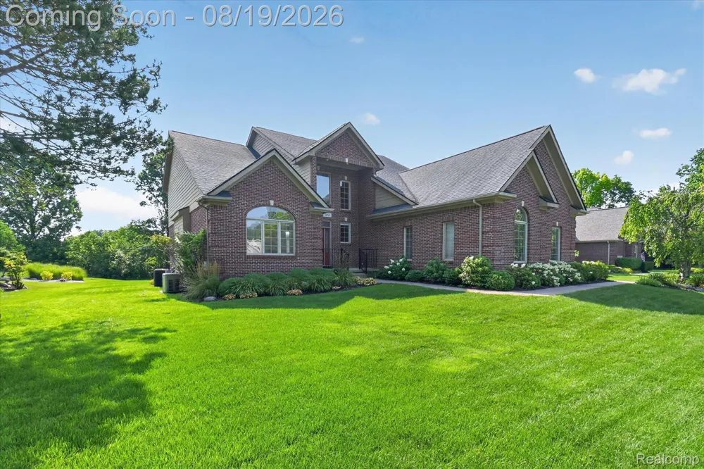 3747 Honors Way Genoa Township, MI 48843