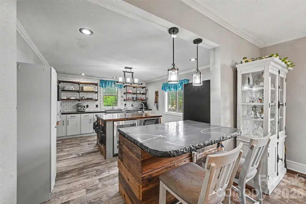 106 Guffey Road Cherryville, NC 28021