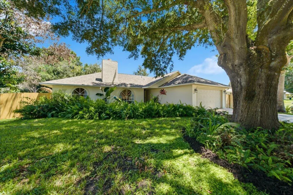 725 WENTWORTH STREET Sebastian, FL 32958