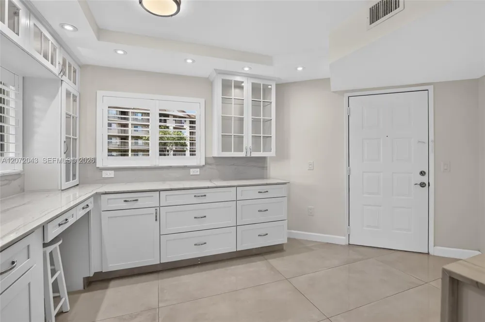 13800 SW 14th St #114C Pembroke Pines, FL 33027