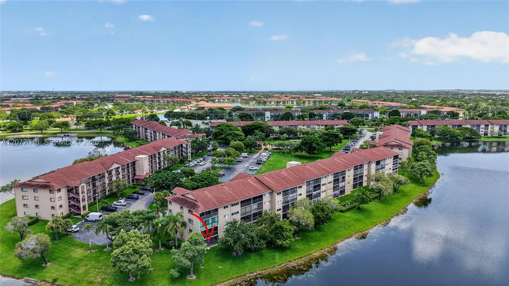 13800 SW 14th St #114C Pembroke Pines, FL 33027