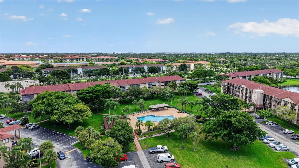 13800 SW 14th St #114C Pembroke Pines, FL 33027