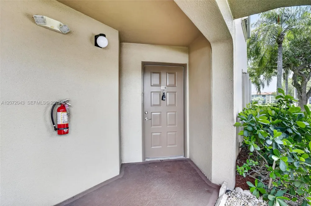 13800 SW 14th St #114C Pembroke Pines, FL 33027